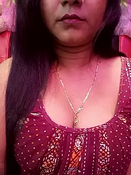 ella_mariya live sex cam