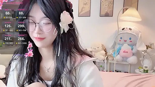 Luminous4173 live sex cam