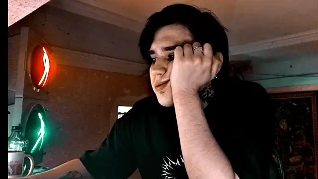 sademobeer live sex cam