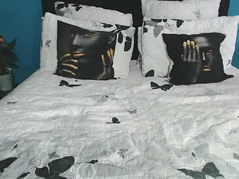 QueenBaexx's cam snapshot