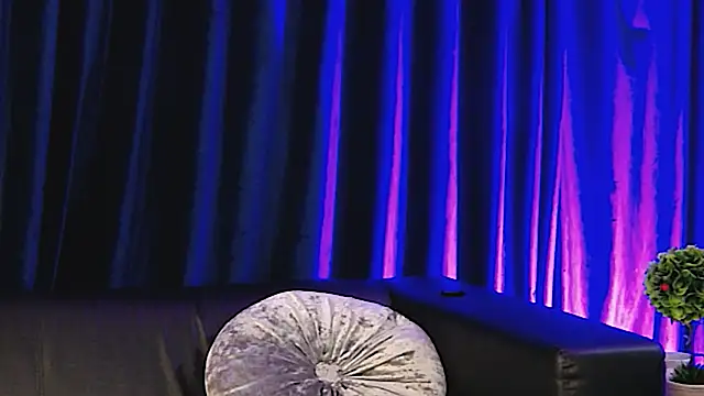 RosaCatalleya live sex cam