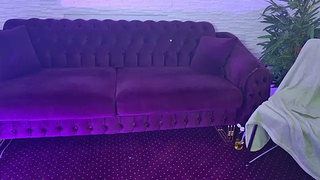 MeganSin_ live sex cam