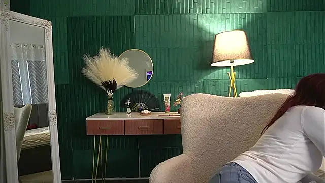 HaileyMoonn live sex cam