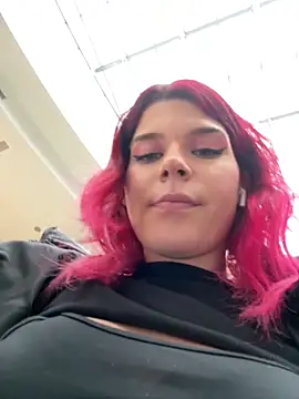 RiriRoseey's cam snapshot