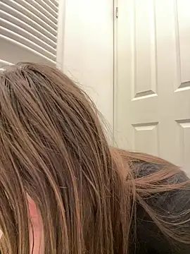 -Leasophie's cam snapshot