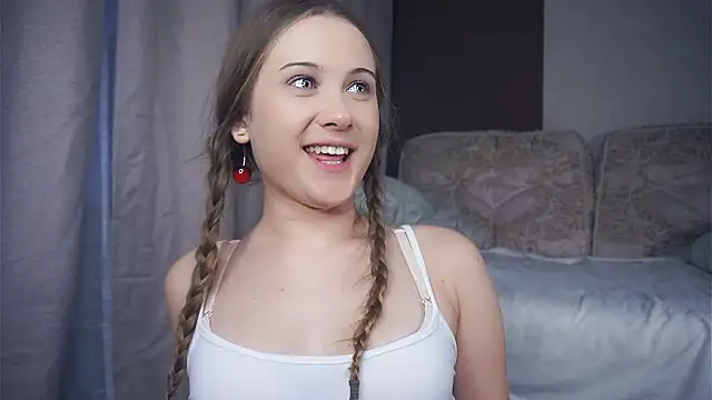 QuennaCoote's cam snapshot