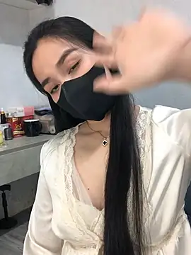 Ngan_Chubby live sex cam