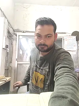 xyz-indian's cam snapshot