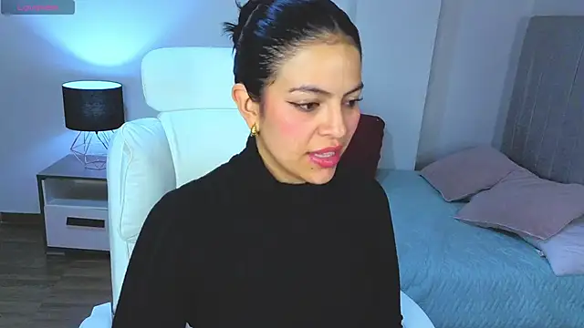 Eliie_Ruizz's cam snapshot