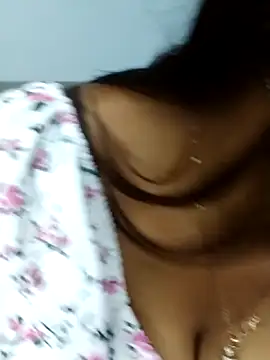 Marathi_gavtami's cam snapshot