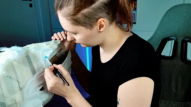 LadyLolipop_'s cam snapshot