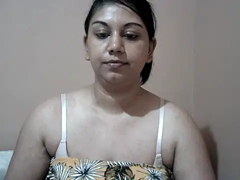 bellachow10 live sex cam