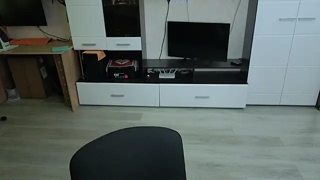 angryzan live sex cam