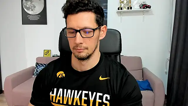 BrutusK08's cam snapshot