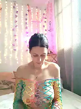 Luciphya_Domina's cam snapshot