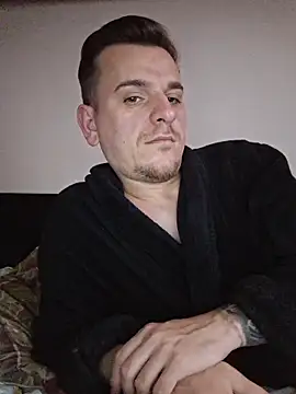 Huge_cock22cm's cam snapshot