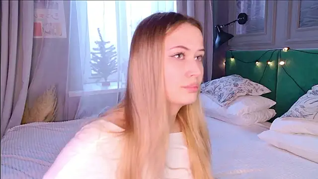 Sofii_Ly's cam snapshot