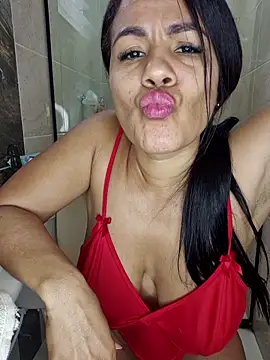 karla-bruni live sex cam