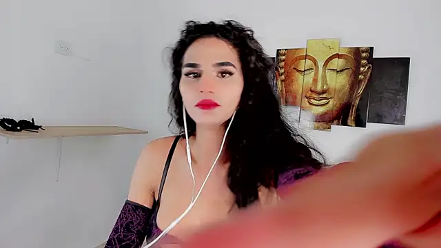 Shai_tsgirl_ live sex cam