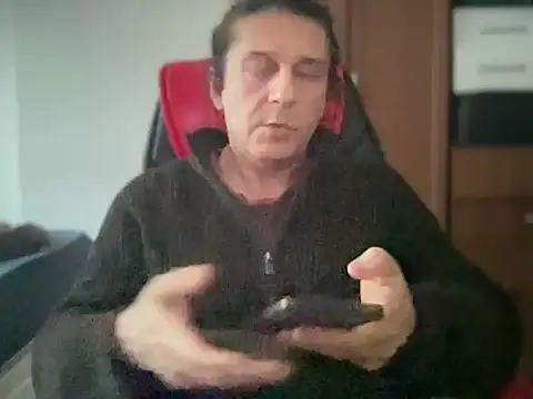 ALPHANDRE live sex cam