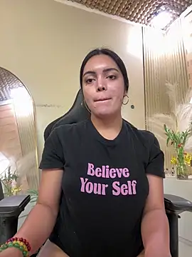 TS-SimplyTheBest live sex cam