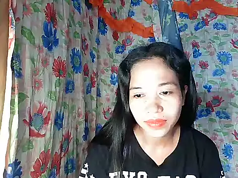 PinaySkinnyGirl live sex cam