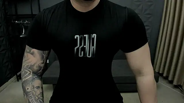 TonyWilcox live sex cam