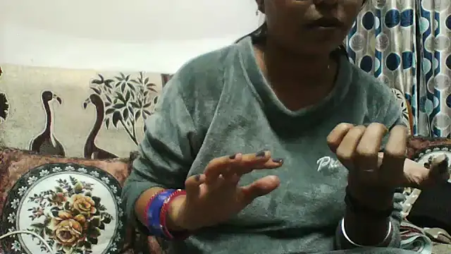 shalini_fire live sex cam