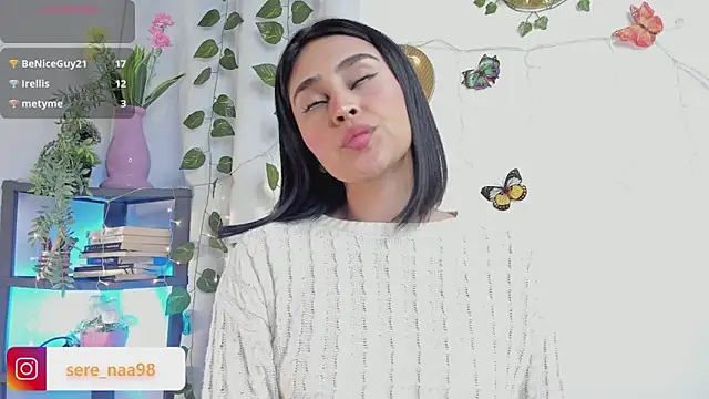 serena_jeyms live sex cam