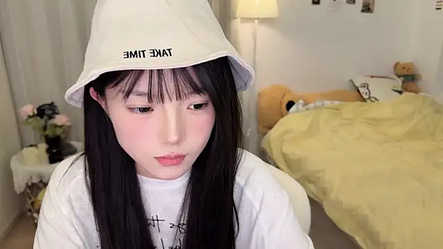 Momo-xx live sex cam