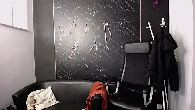 littleviki7 live sex cam