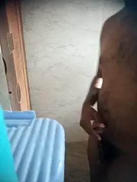 DaddysRoomKAblore live sex cam