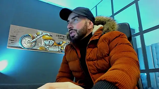 AronGrant live sex cam