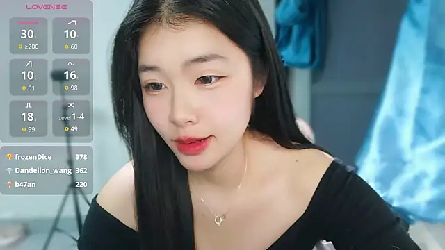 -yaya-777 live sex cam