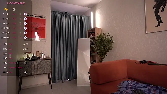 Pheromoon live sex cam