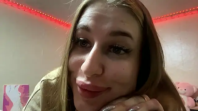 Evahowareyou's cam snapshot