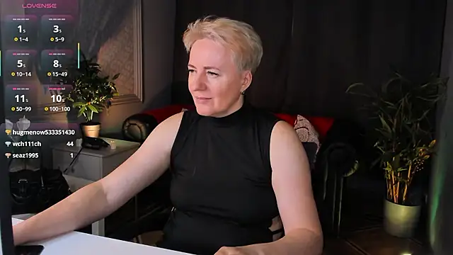 Nika_Smit live sex cam