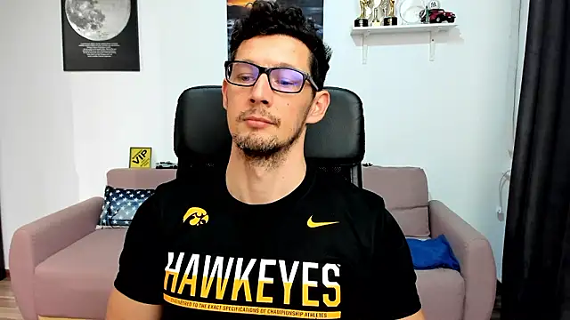 BrutusK08 live sex cam