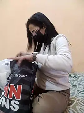 meenu_bhabhi547's cam snapshot