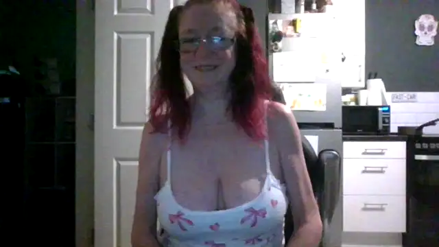 Jessica-Boobles's cam snapshot