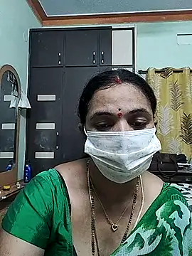 bhavyasri_55's cam snapshot