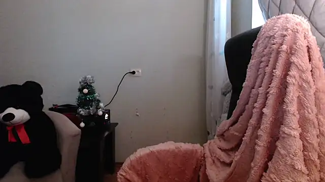 _mika_in_passion's cam snapshot