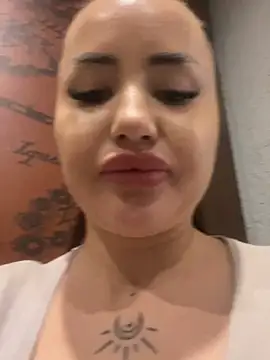 beautydiamond's cam snapshot