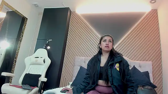 MihaCarther's cam snapshot