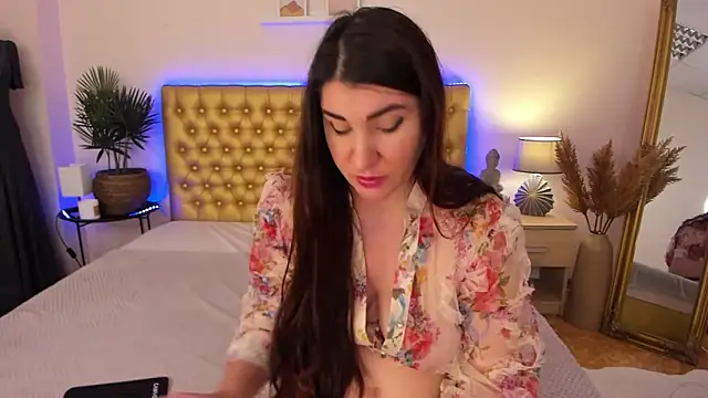 TrishaDarks's cam snapshot