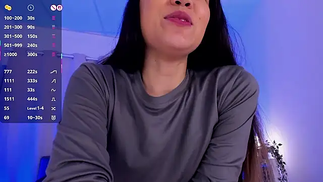 Divine_Madeleine live sex cam