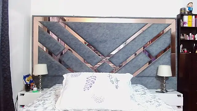 KarlaTesg live sex cam