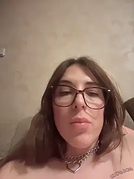 MommmyYummy live sex cam