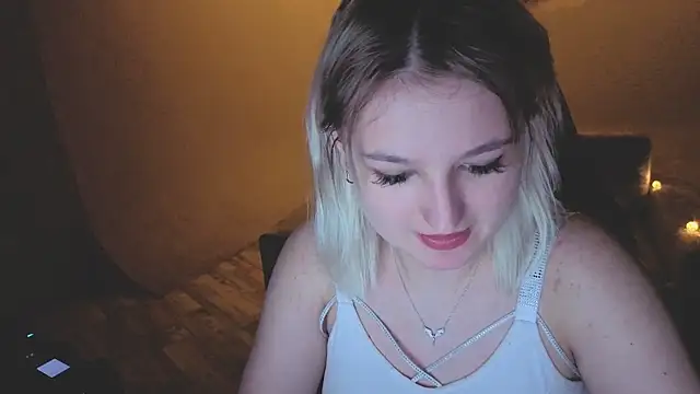 grase_neon's cam snapshot