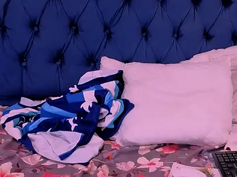 CocoBlissXXX live sex cam